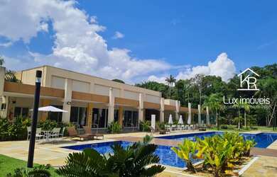 Imagem: O terreno possui 560m² de Área e está localizado em Ponta