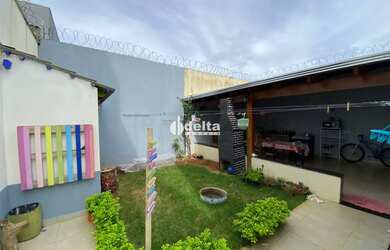 Imagem 10: Casa residencial disponível para venda no bairro Loteamento Portal do...