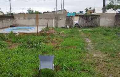 Imagem: A casa possui 1 Dormitório, 1 Banheiro e está localizado