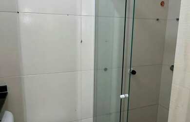 Imagem 11: Casa térrea com 4/4 sendo 3 destes suítes, Edicula com churrasqueira...