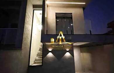 Imagem: A casa em condomínio possui 3 Dormitórios, 3 Banheiros, 2