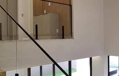 Imagem: Excepcional Casa Condomínio Fechado com 4 suítes, piscina