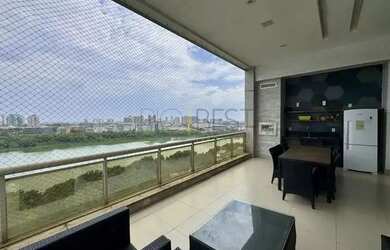 Imagem: O apartamento possui 4 Dormitórios, 5 Banheiros, 4 Vagas na