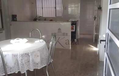 Imagem 5: Casa Térrea com Edícula - Jardim Satélite - 3 Dormitórios - 180m²