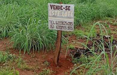 Imagem: O terreno possui 380m² de Área e está localizado em Niquelândia