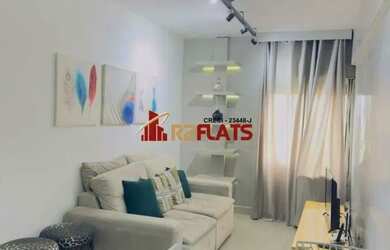 Imagem: O studio possui 1 Dormitório, 1 Banheiro, 1 Vaga na garagem