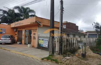 Imagem 3: Casa à venda com sala comercial e galpão financiavel em Imbituba