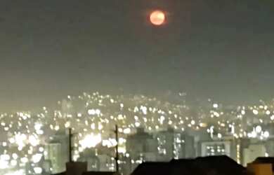 Imagem: A casa em condomínio possui 4 Dormitórios, 5 Banheiros, 4