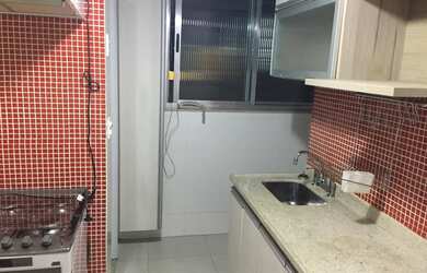 Imagem: O apartamento possui 1 Dormitório, 2 Banheiros, 1 Vaga na garagem