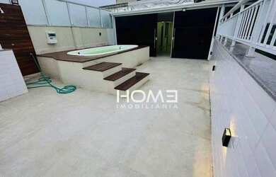 Imagem: O apartamento na cobertura possui 3 Dormitórios, 2 Banheiros