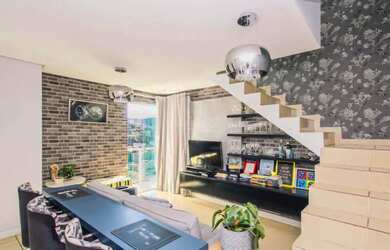 Imagem: O apartamento na cobertura possui 4 Dormitórios, 1 Banheiro