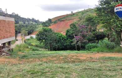Imagem 2: Terreno à venda, 590 m² por R$ 225.000 - São Pedro - Juiz de Fora/MG