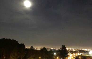 Imagem: O apartamento possui 4 Dormitórios, 3 Banheiros, 2 Vagas na