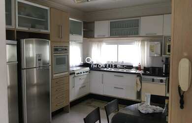 Imagem 3: Casa a venda em Imbituba. Piscina, Churrasqueira, VarandaeGuarda roupa