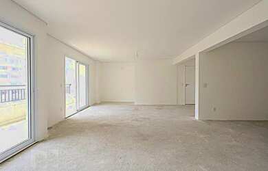 Imagem 2: Apartamento de 205 metros quadrados no bairro em ascensão de Santana...