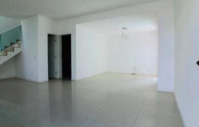 Imagem 6: Casa no condominio Belle Carmelle no Bairro Jose de Alencar com 3 suites