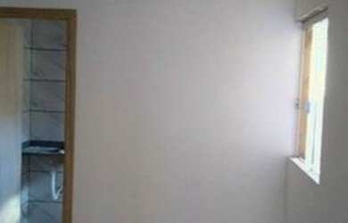 Imagem 2: 01- Casa em Boa Vista. 80m² de Área, 1 Banheiroe2 Dormitórios