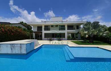 Imagem: A casa possui 5 Dormitórios, 5 Banheiros, 5 Vagas na garagem