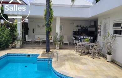 Imagem: A casa em condomínio possui 4 Dormitórios, 5 Banheiros, 5