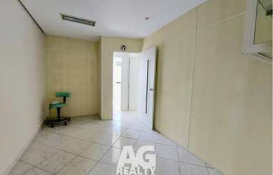 Imagem 7: Sala comercial ao lado do metrô Santana