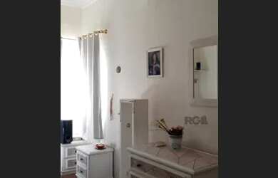 Imagem 4: Sobrado em Hípica. Churrasqueira, Imóvel mobiliado, Guarda roupae251m²...