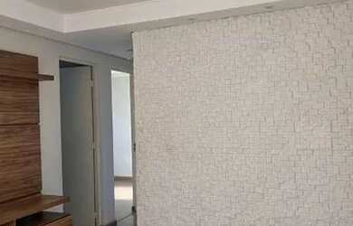 Imagem: A casa possui 3 Dormitórios, 1 Banheiro, 1 Vaga na garagem