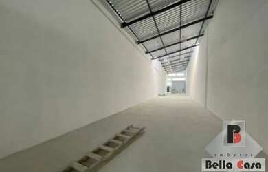 Imagem: O depósito possui 250m² de Área e Imóvel novo e está localizado