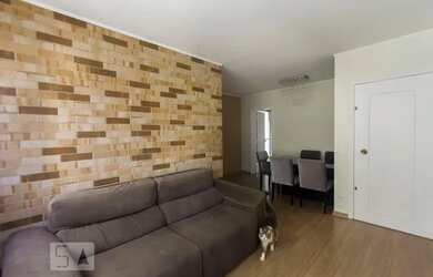 Imagem: O apartamento possui 3 Dormitórios, 1 Banheiro, 2 Vagas na