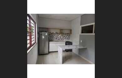 Imagem: O apartamento possui 1 Dormitório, 1 Banheiro, 1 Vaga na garagem