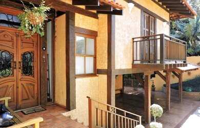 Imagem: A casa em condomínio possui 3 Dormitórios, 5 Banheiros, 3