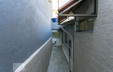 Imagem: O apartamento possui 1 Dormitório, 1 Banheiro, 40m² de Área