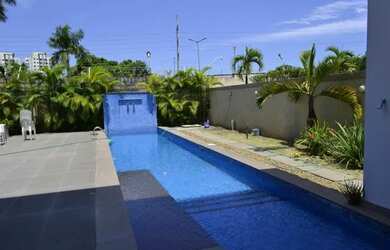 Imagem: A casa em condomínio possui 5 Dormitórios, 5 Banheiros, 4