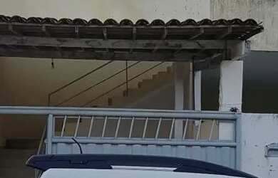 Imagem: A casa possui 2 Dormitórios, 2 Banheiros, 1 Vaga na garagem