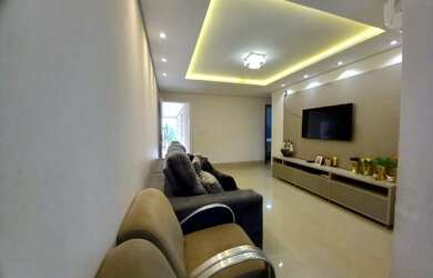 Imagem: A casa em condomínio possui 3 Dormitórios, 2 Banheiros, 2