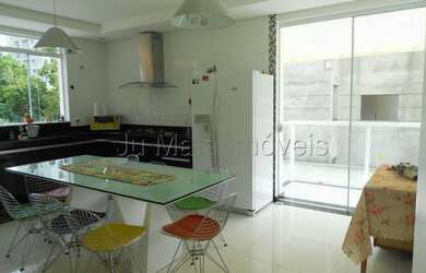 Imagem: Cód. 3356 - Casa bairro João Paulo II com área de terreno