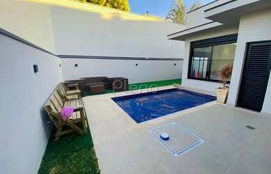 Imagem 13: Venda Casa com 200,00 metroQuadrado, 3 dormitório s , 4 vaga s . Swiss...