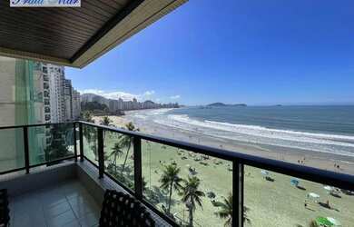 Imagem: O apartamento possui 3 Dormitórios, 4 Banheiros, 2 Vagas na