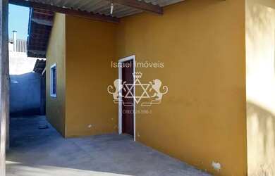 Imagem: A casa possui 2 Dormitórios, 1 Banheiro, 5 Vagas na garagem