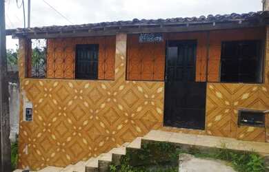 Imagem: A casa possui 2 Dormitórios, 1 Banheiro, 20000m² de Área