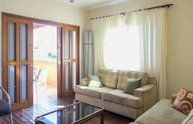 Imagem: A casa possui 2 Dormitórios, 2 Banheiros, 110m² de Área e