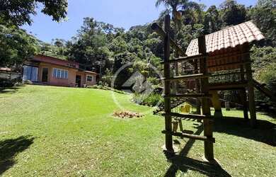 Imagem: Casa em Condomínio à venda, 4 quartos, 4 vagas, Comary - Teresópolis/RJ