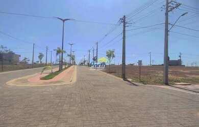 Imagem: O terreno possui 280m² de Área e está localizado em Piçarreira