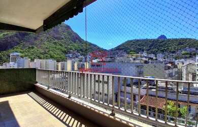 Imagem: O apartamento na cobertura possui 3 Dormitórios, 4 Banheiros