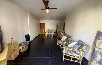 Imagem: O apartamento possui 3 Dormitórios, 1 Banheiro, 1 Vaga na garagem