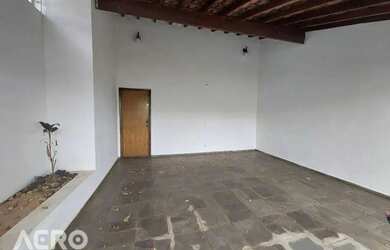 Imagem 3: Casa Jardim Europa - Venda ou Aluguel - Parque Jardim Europa - Bauru/SP