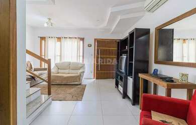 Imagem 2: Casa residencial com 2 dormitórios, sendo 2 suíte, no estilo sobrado...