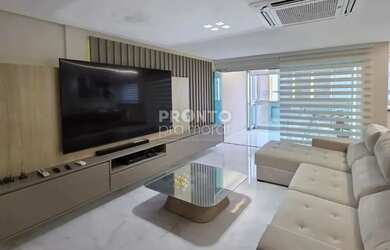 Imagem: O apartamento possui 4 Dormitórios, 1 Banheiro, 3 Vagas na