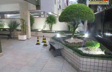 Imagem: O apartamento possui 1 Dormitório, 1 Banheiro, 1 Vaga na garagem