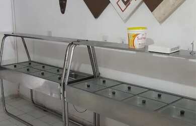 Imagem: O depósito para alugar possui 5 Vagas na garagem, 100m² de