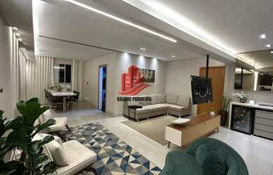 Imagem: O apartamento possui 4 Dormitórios, 3 Banheiros, 3 Vagas na